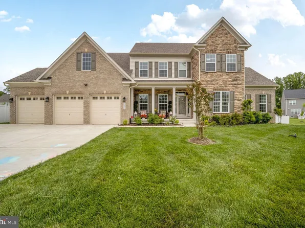 5803 McIntosh Pl, Brandywine, MD 20613