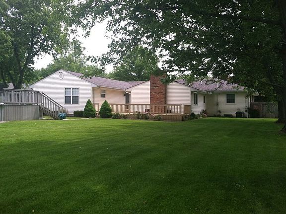 3rd image of 245 Montrose Way