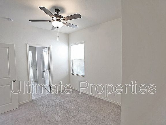 3rd image of 19344 W Hazelwood St