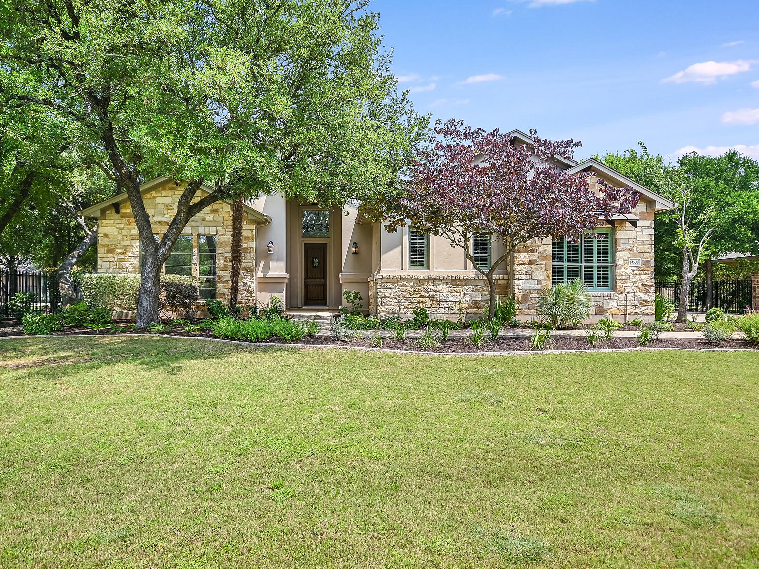 10505 Brodie Springs Trl Austin TX 78748 Zillow