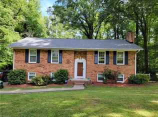 2820 Caraway Ln, Winston Salem, NC 27103