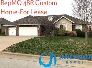 1357 S Appomattox Ave, Republic, MO 65738