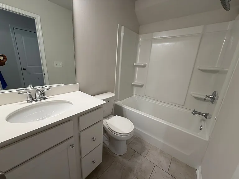311 Mahone Dr #14 — Photo 15