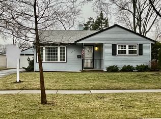 2601 George St, Rolling Meadows, IL 60008