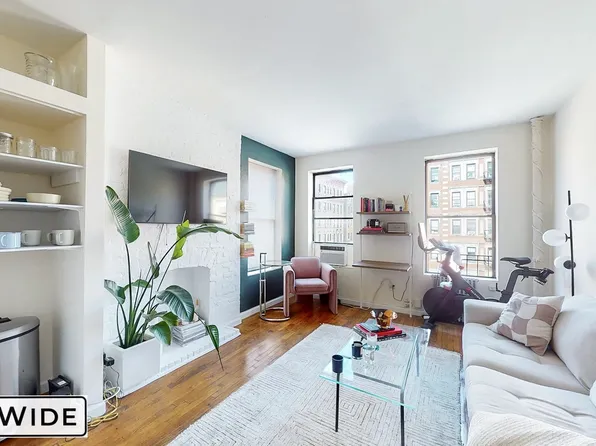 303 East 9th Street image 2 of 4