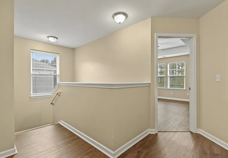 363 Sanctuary Park Dr — Photo 35