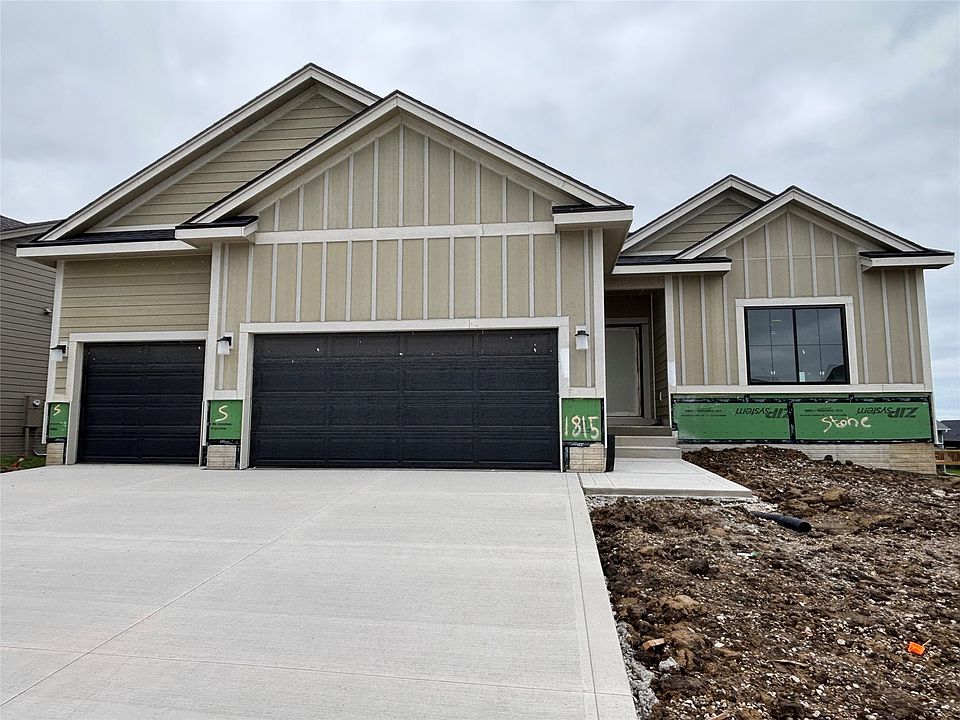 1st image of 1815 Silver Maple Dr