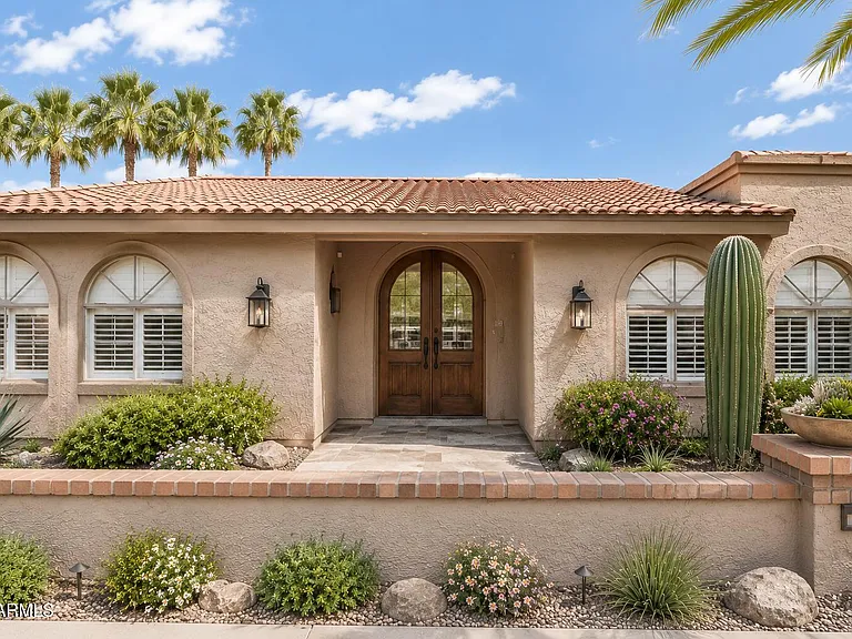 10626 N Indian Wells Dr — Photo 2