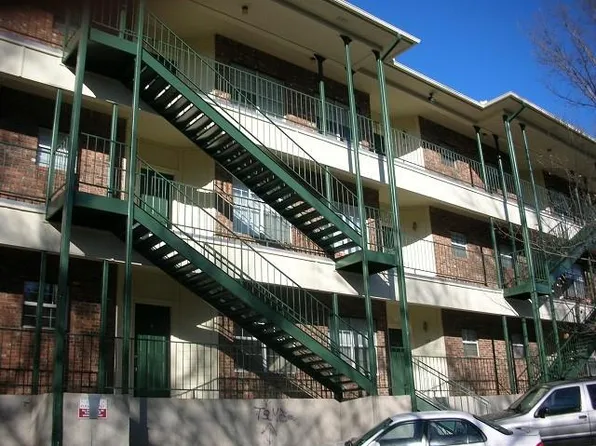 2100 San Gabriel St APT 302, Austin, TX 78705