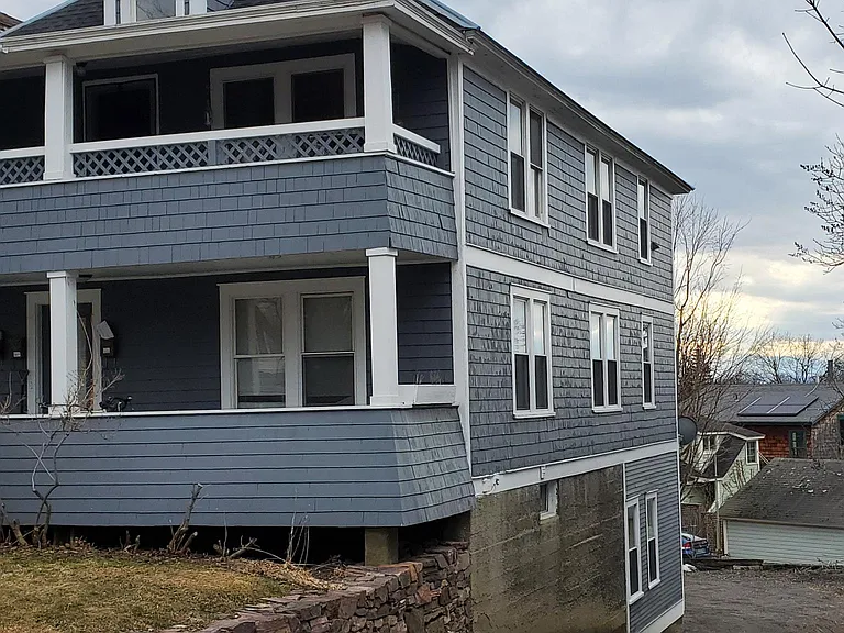 475 Saint Paul St — Photo 2