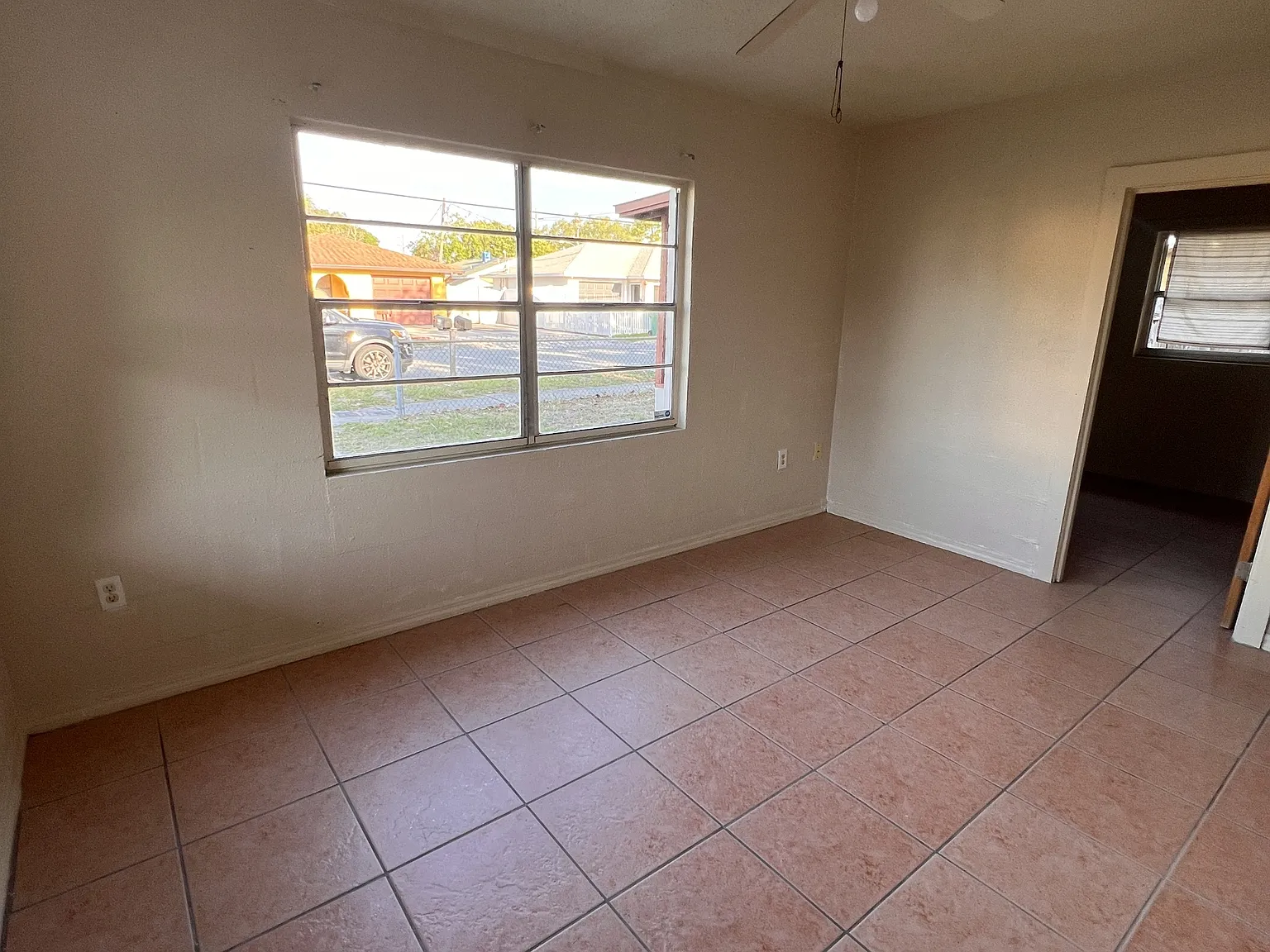 808 Johnson Street — Photo 3