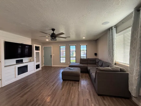 460 S Main St APT 20, St George, UT 84770