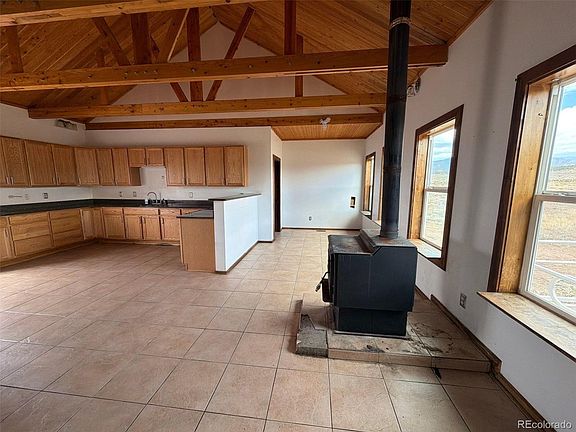 4th image of 3527 Beekman Road