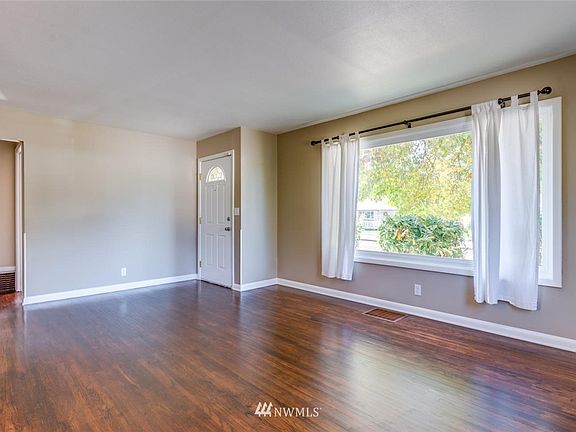 2nd image of 6413 NE Rankin Drive