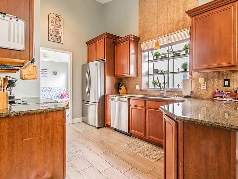 3409 Windy Wood Dr — Photo 3