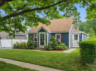 33 Walworth St, Worcester, MA 01602