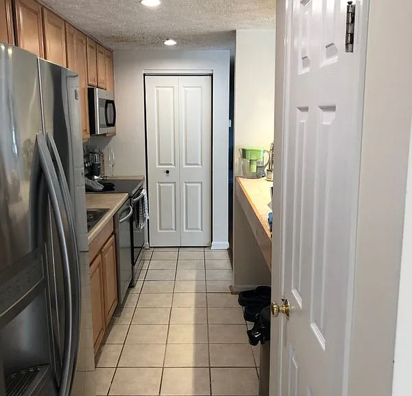 503 Palmtree Dr #10 — Photo 3