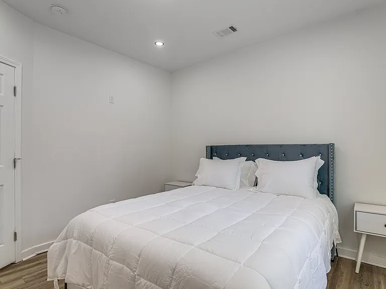 1550 Langston Ave SW — Photo 4