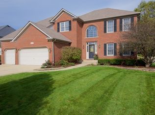 3811 Landsdown Ave, Naperville, IL 60564