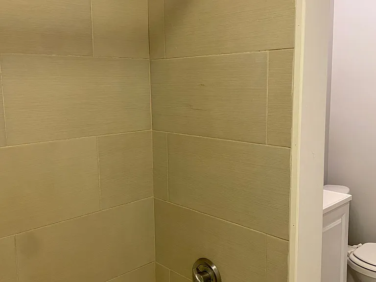 2 Webley St #2 — Photo 9