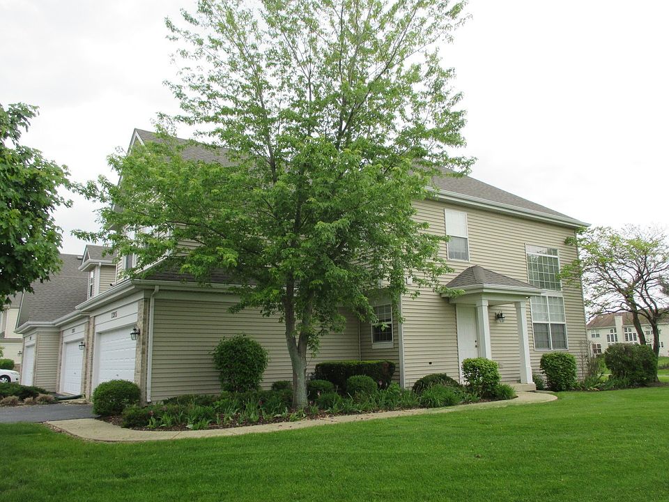 1st image of 23915 W McMullin Cir