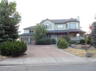 342 Penny Ln, Shady Cove, OR