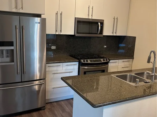 15313 Santa Gertrudes Ave #L202, La Mirada, CA 90638