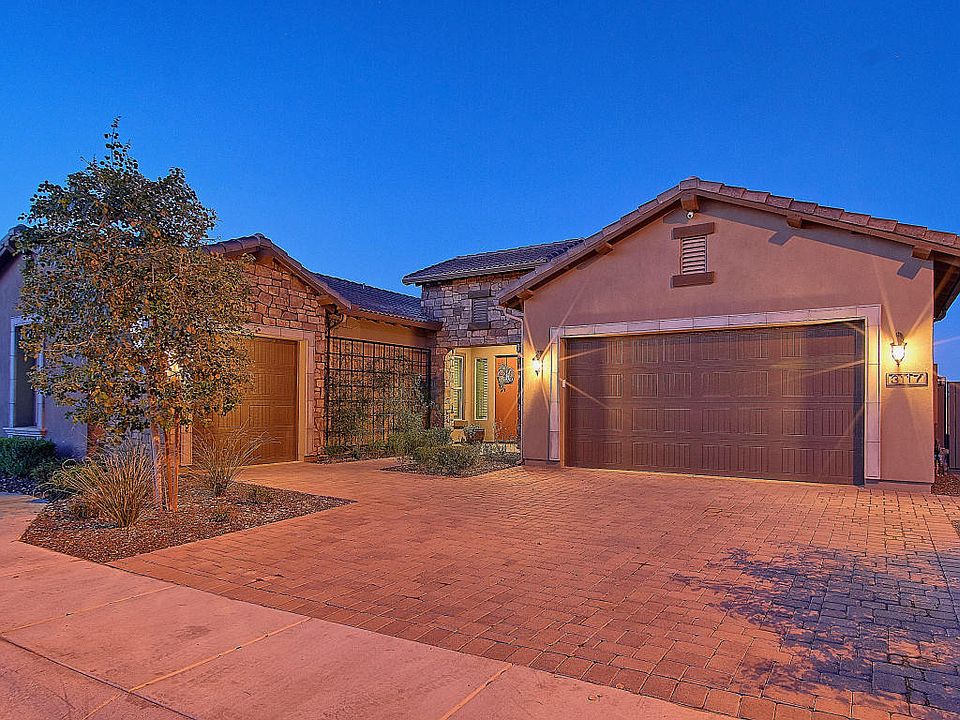 1st image of 3117 E Half Hitch Pl