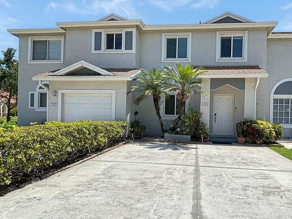 4th image of 1491 SW 48 Terrace