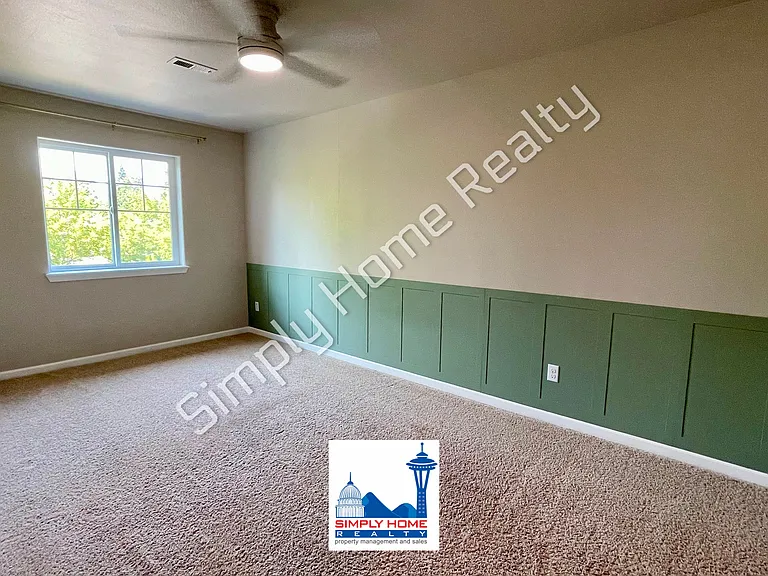 4661 Helena Ave SE — Photo 12