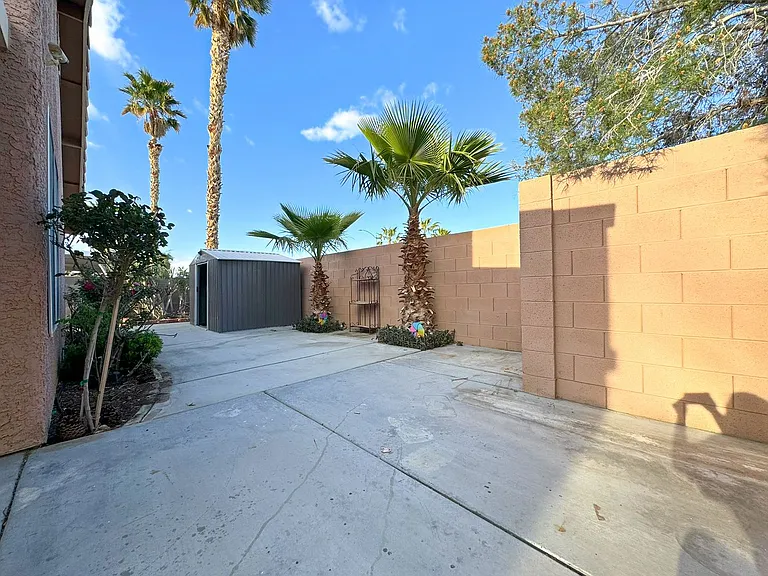 3740 Alliance St — Photo 41