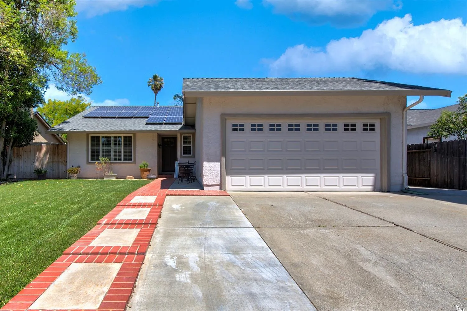 1036 Greylag Dr photo 1