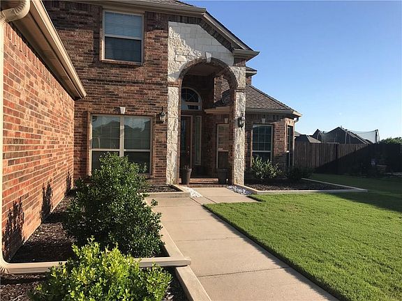 5th image of 1306 Shadow Hills Dr