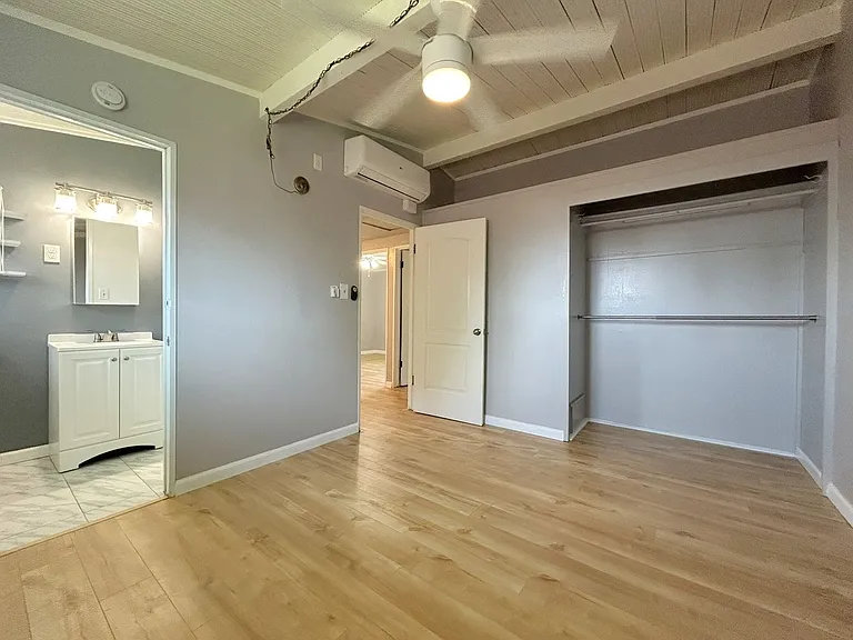 948 Barbra Ln — Photo 15