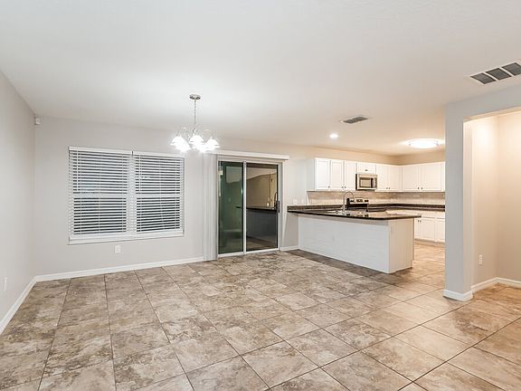 5th image of 10617 Laguna Plains Dr