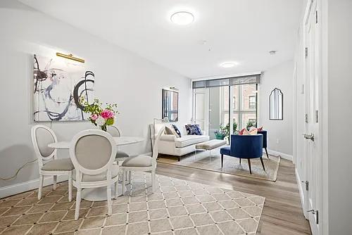 771 Harrison Ave #303A Photo 1