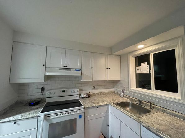 10804 SE 173rd St APT 3