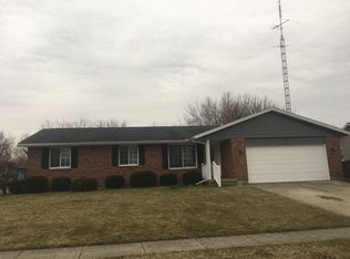 918 Canterbury Dr, Celina, OH 45822