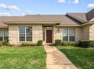 623 Fraternity Row, College Station, TX 77845