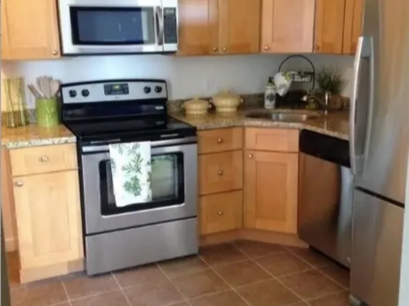 1031 Spring St APT 3A, Philadelphia, PA 19107