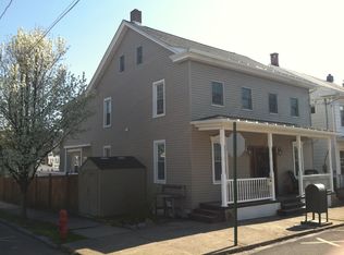 404 W 2nd St, Mount Carmel, PA 17851