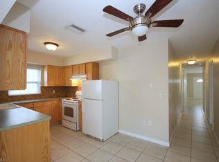 765 109th Ave N, Naples, FL 34108