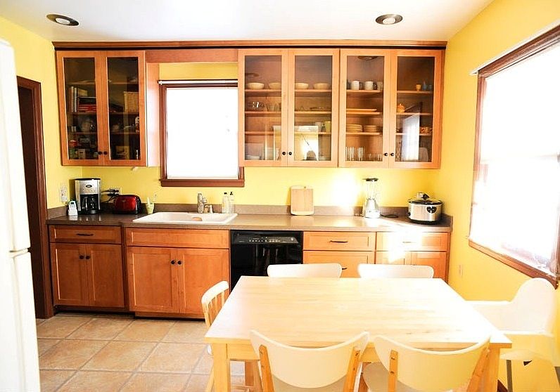 Open kitchen 