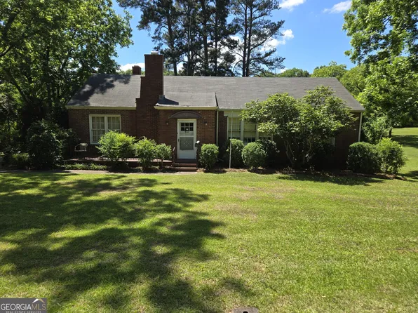909 Thomaston St, Barnesville, GA 30204