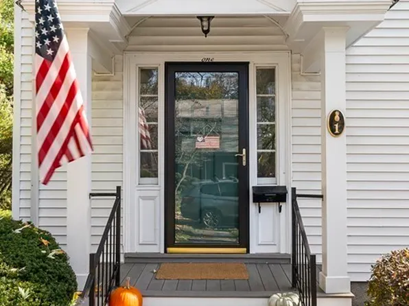 1 Bancroft Rd, Wellesley, MA 02481