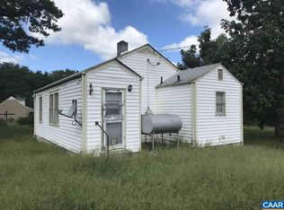 3685 Three Chopt Rd, Gum Spring, VA 23065