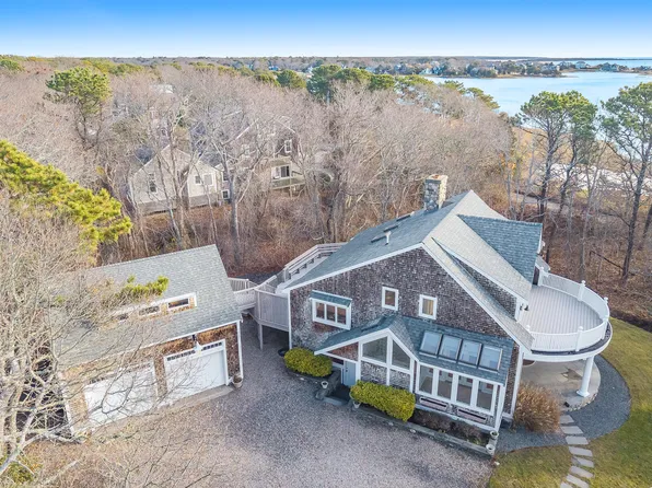 528 Menauhant Road, East Falmouth, MA 02536