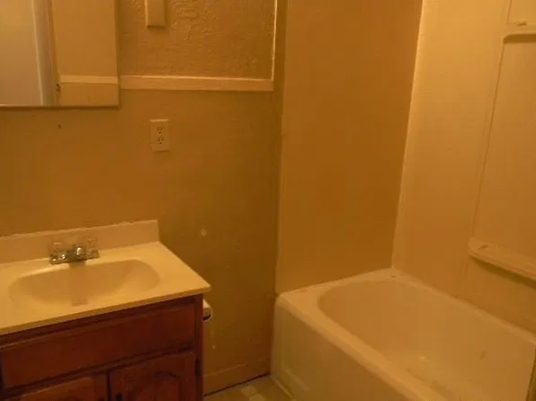 138 East Flaming Gorge Way