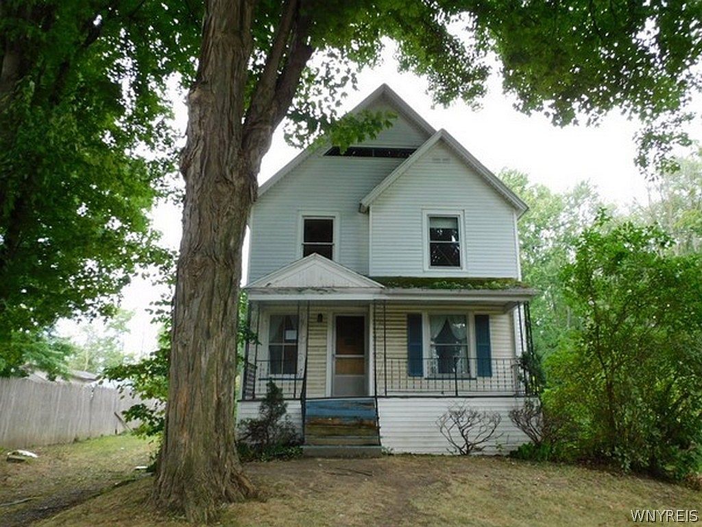 160 Walnut St, Batavia, NY 14020 Zillow