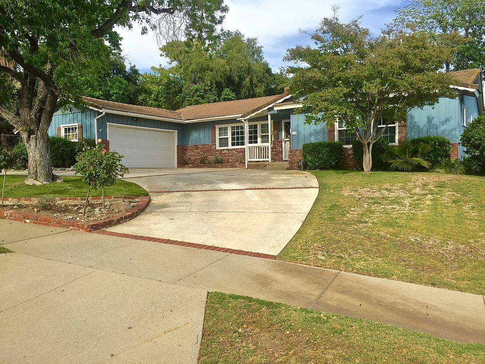 2nd image of 112 Big Fir Ln